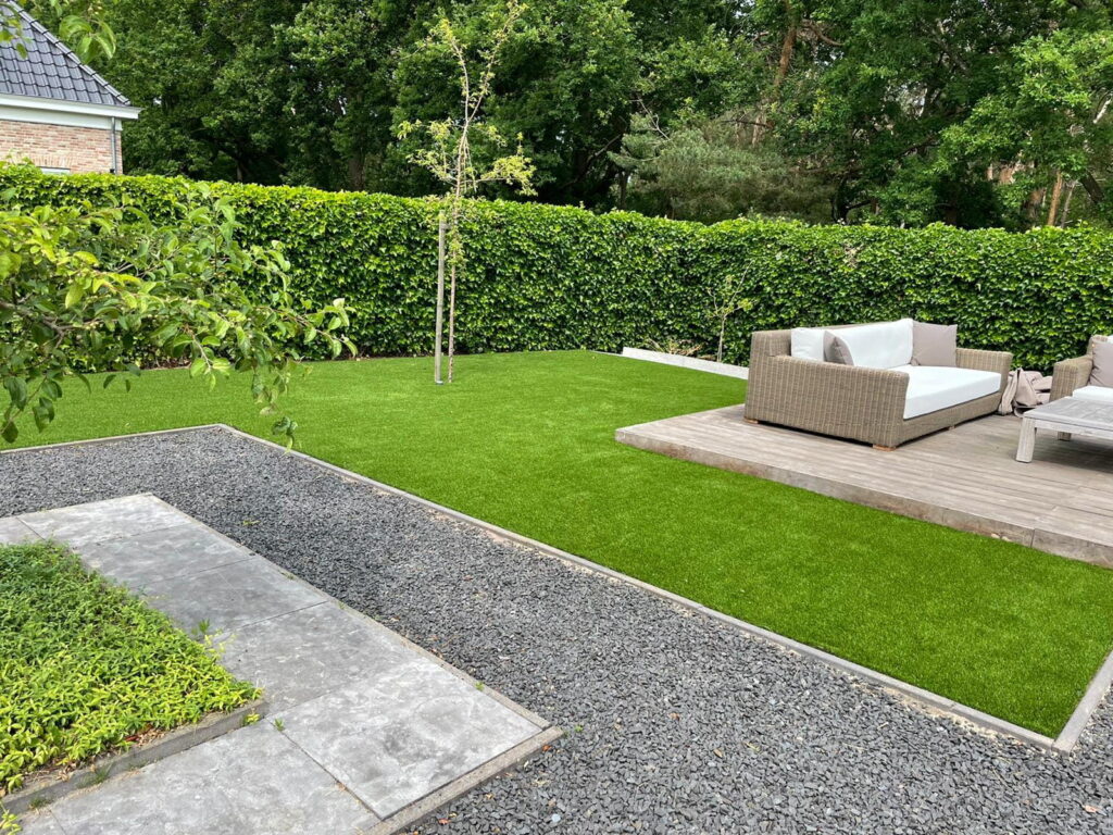 Onderhoudsvrij kunstgras in tuin